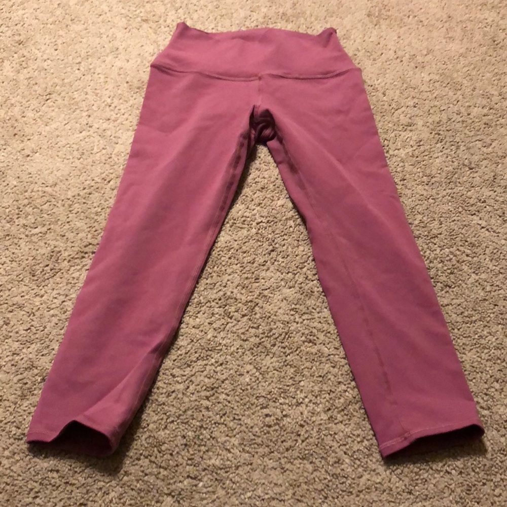 ALO yoga mauve CAPRI legging size S